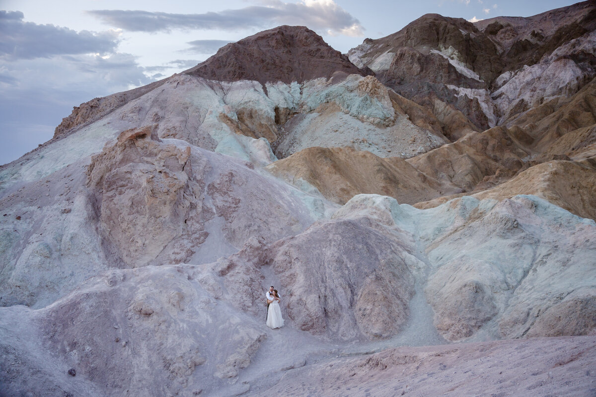 Death-Valley-National-Park-Elopement-Photos-48
