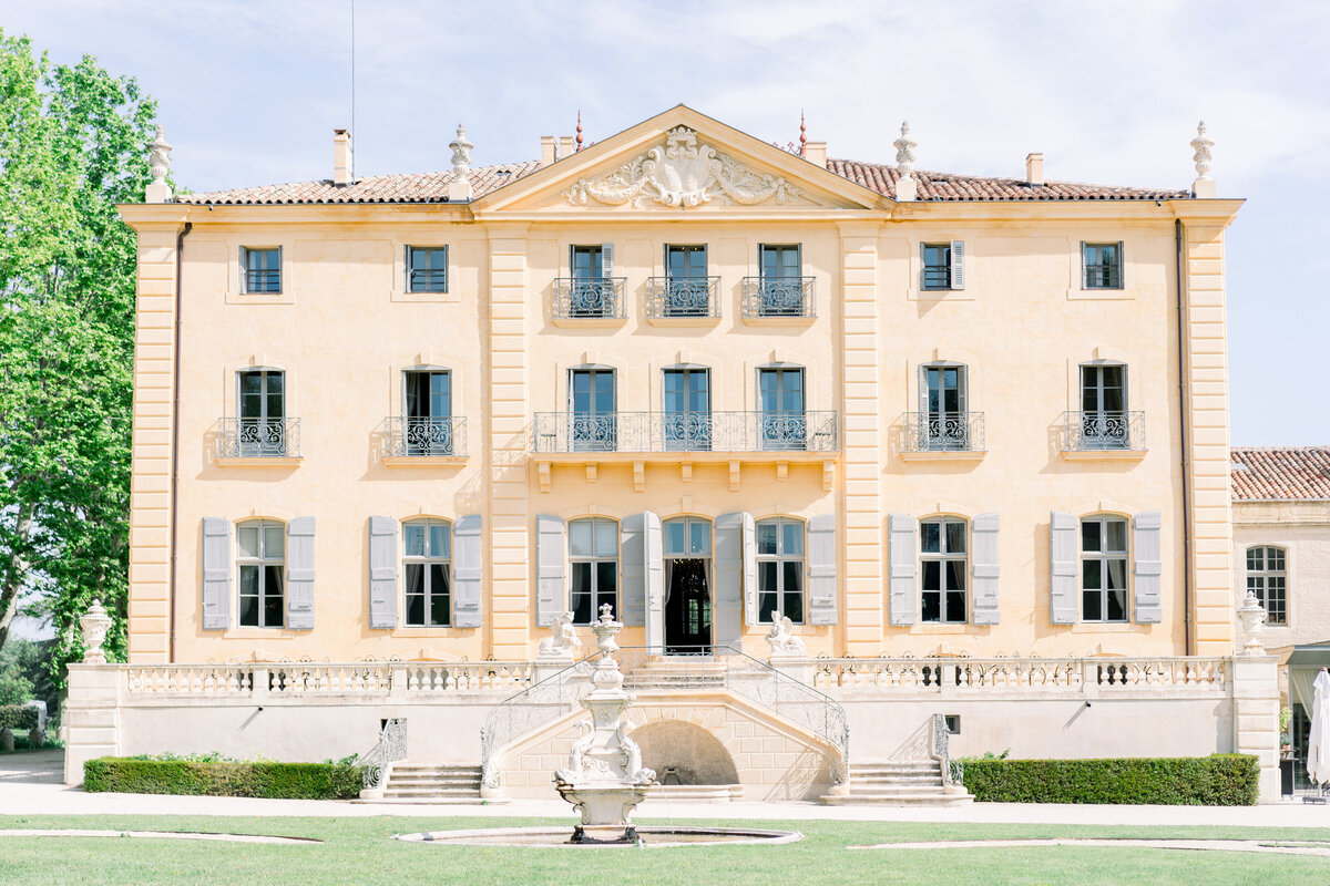 chateau-fonscolombe-006