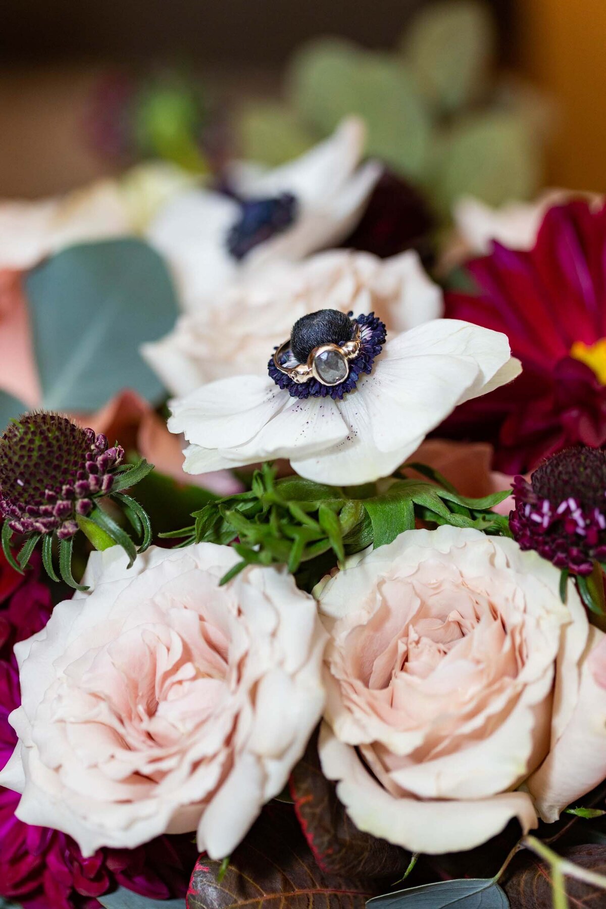 wedding-bride-bouquet-ring-floral-arrangement