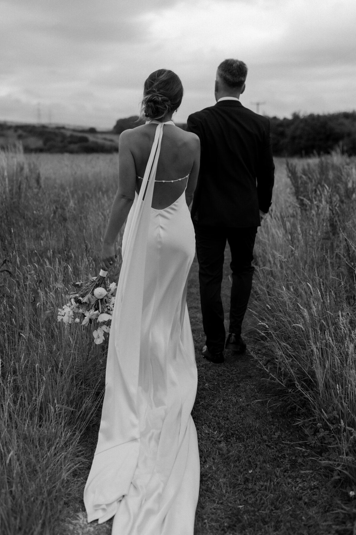 Jasmin&Ashley_OutbuildingsWedding_lauradeanphotography_dorsetweddingphotographer-75