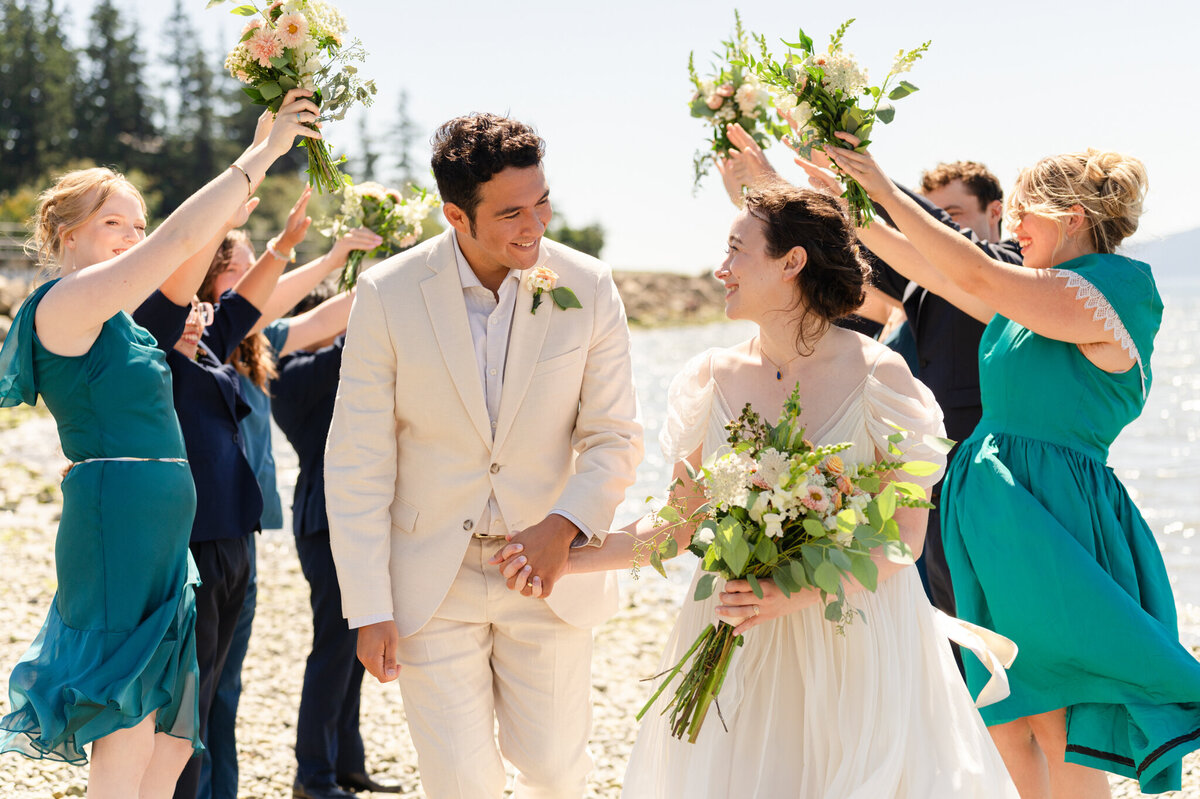 Bellingham-Cruise-Terminal-Wedding_Caylie-Mash-Photography_MK325