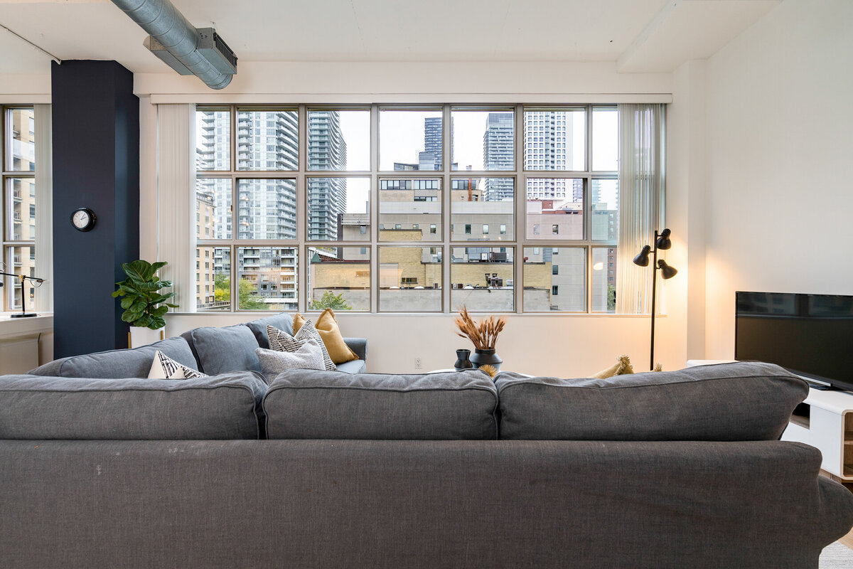 019_Living Room