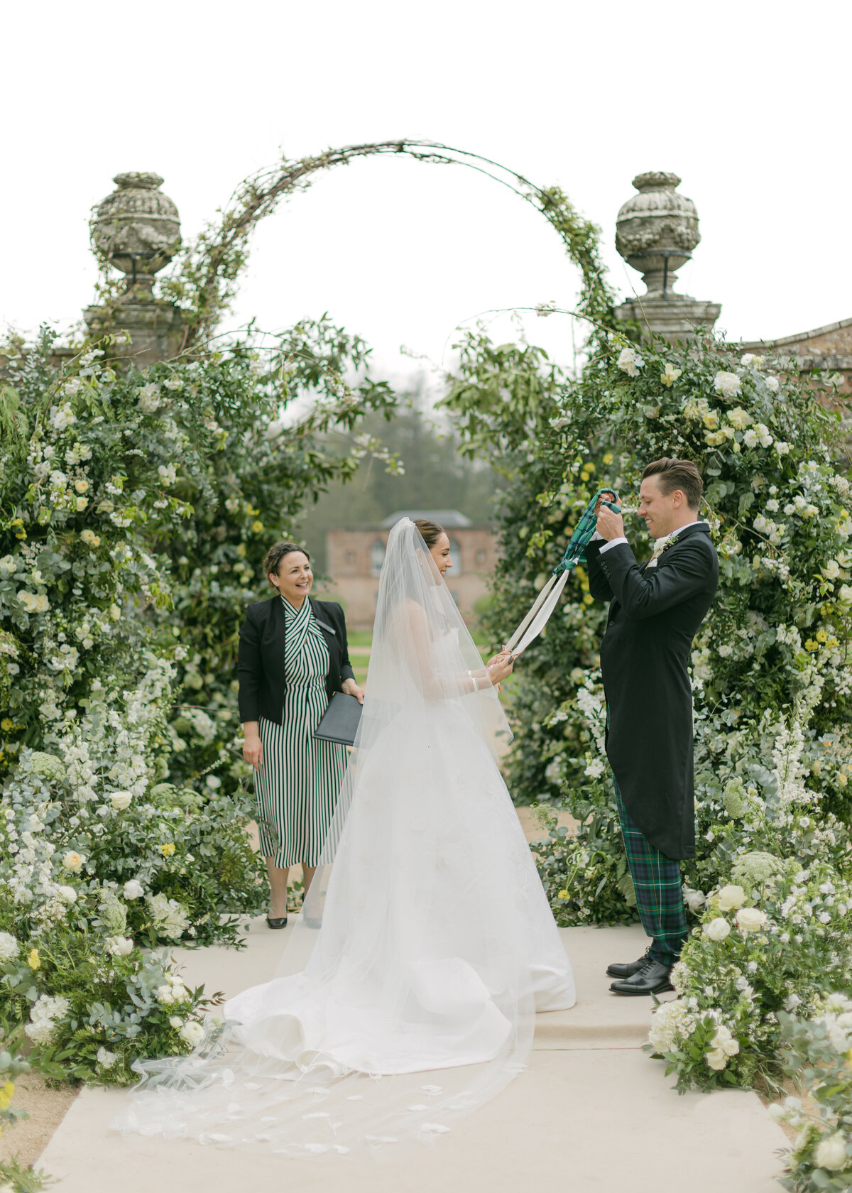 Corrie-Wilf-Wedding-Yester-Estate-Chloe-Winstanley-Photography-361