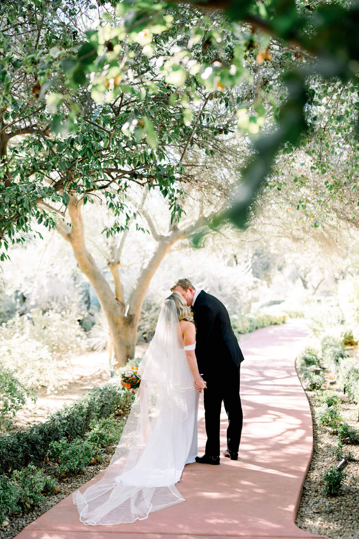 luxury-fine-art-wedding-photographer