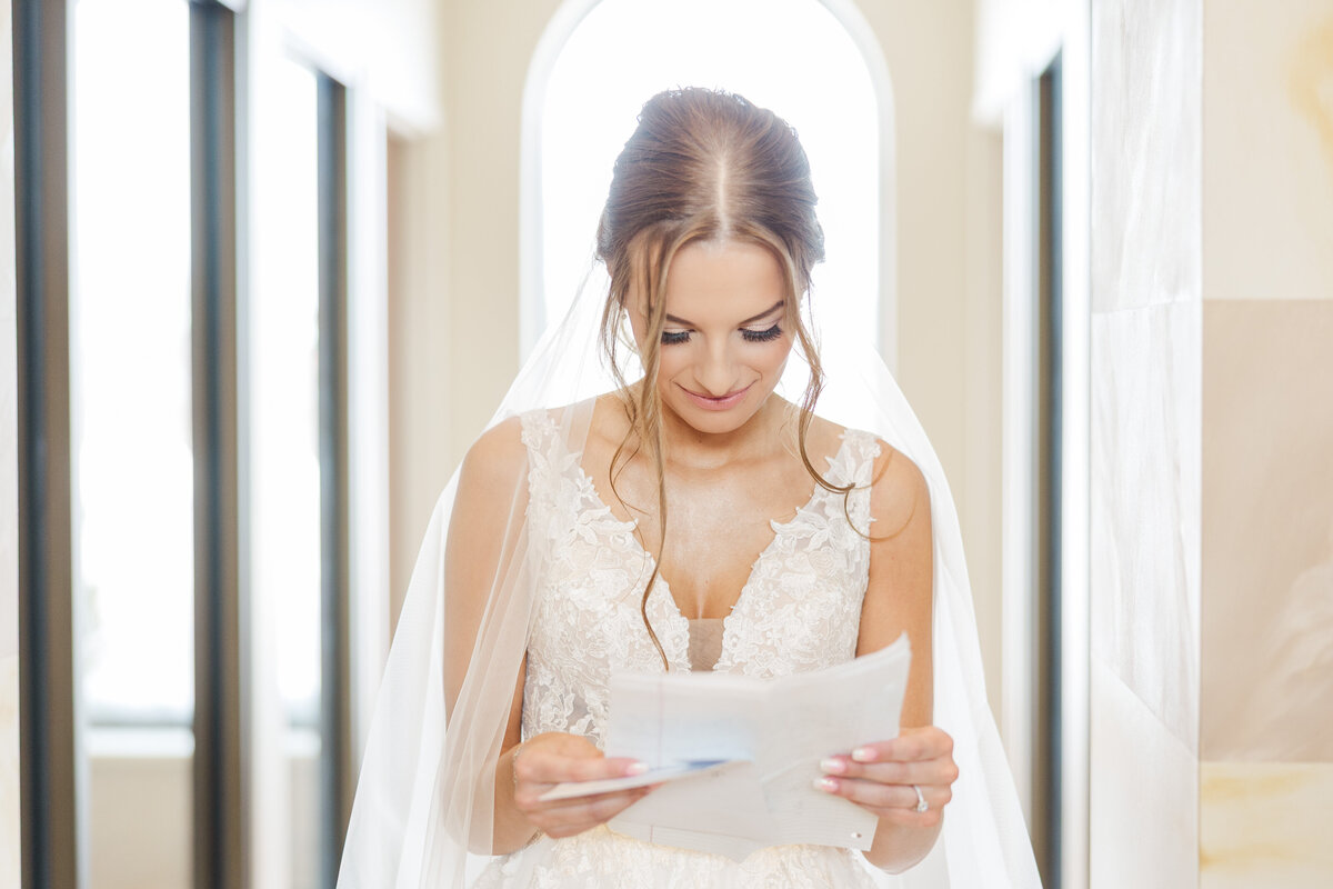 st-charles-WI-winter-wedding-photography-17