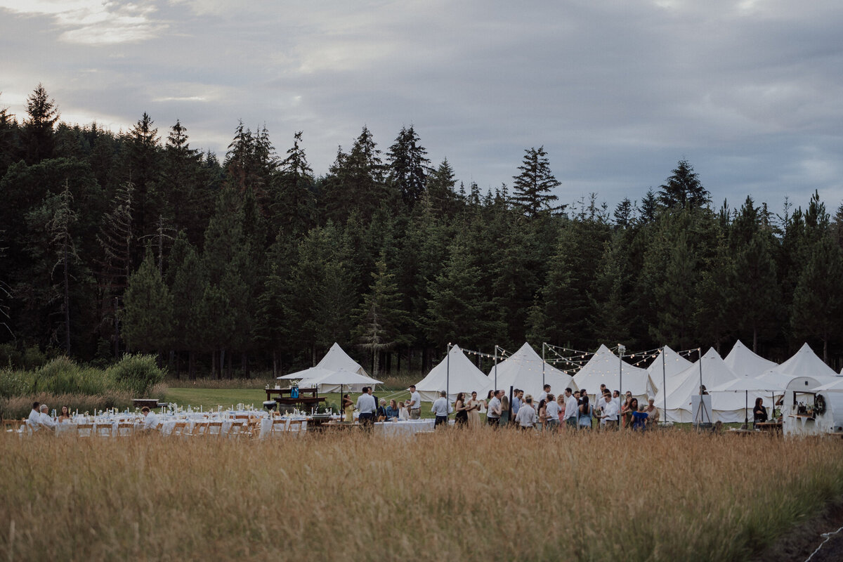 Lilymarieimages-glamping-A&J-30