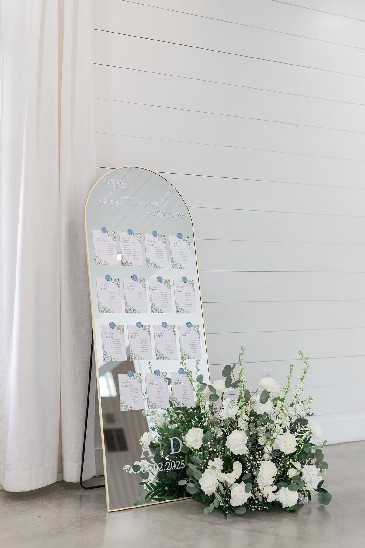 danielleandaaronsfarmhouseweddingkristinnicholephotography17
