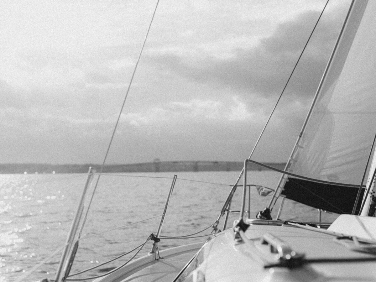 audra-jones-photography-virginia-sailboat-engaement-shoot-clare-dan-98