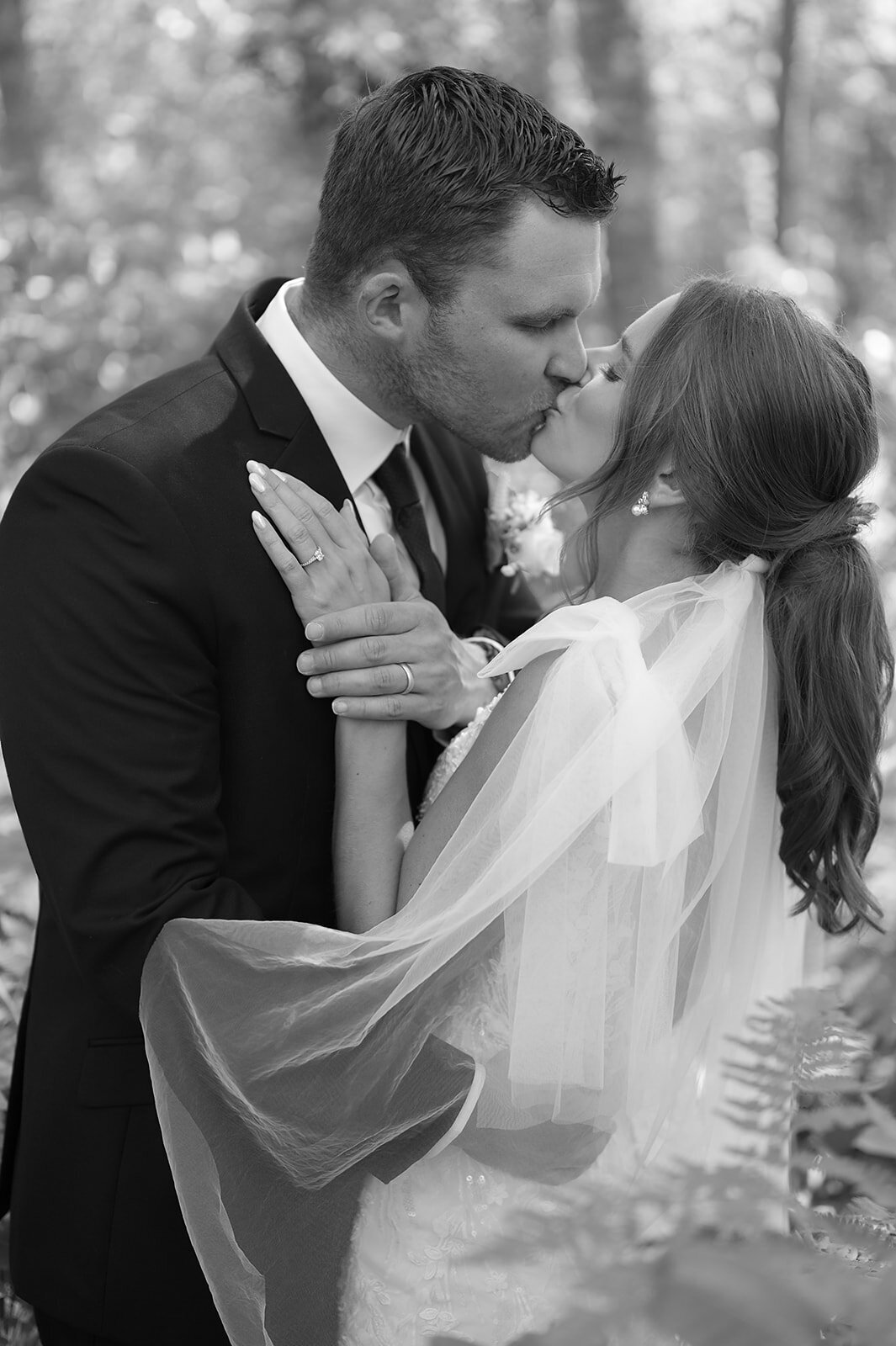 LOVENWEDDING_SNEAKPEEKS_0039_websize