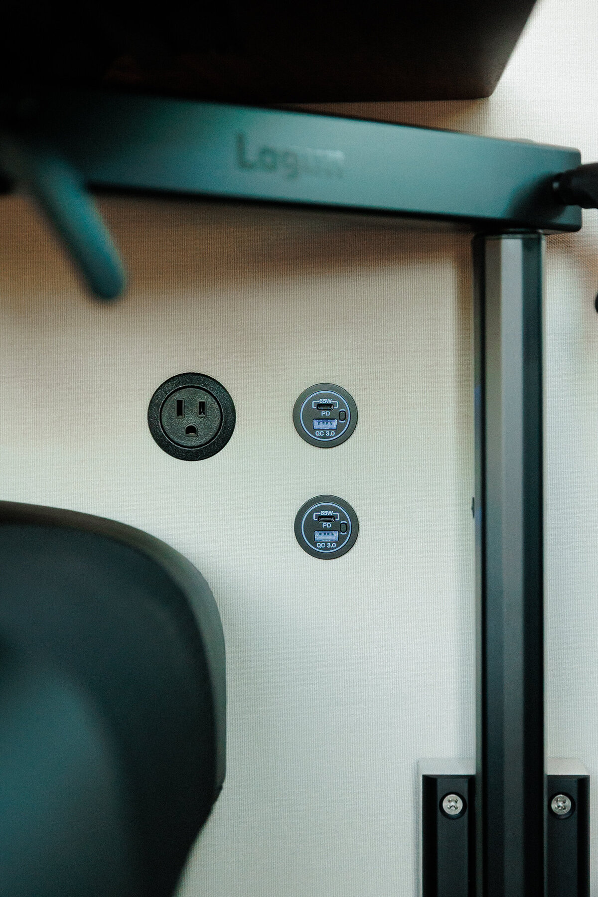 3_WooleyBugger250829_BMV_SlowFastcreative_1685