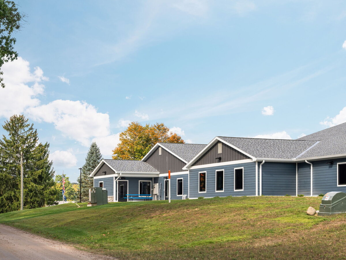 76-web-or-mls-A7403551