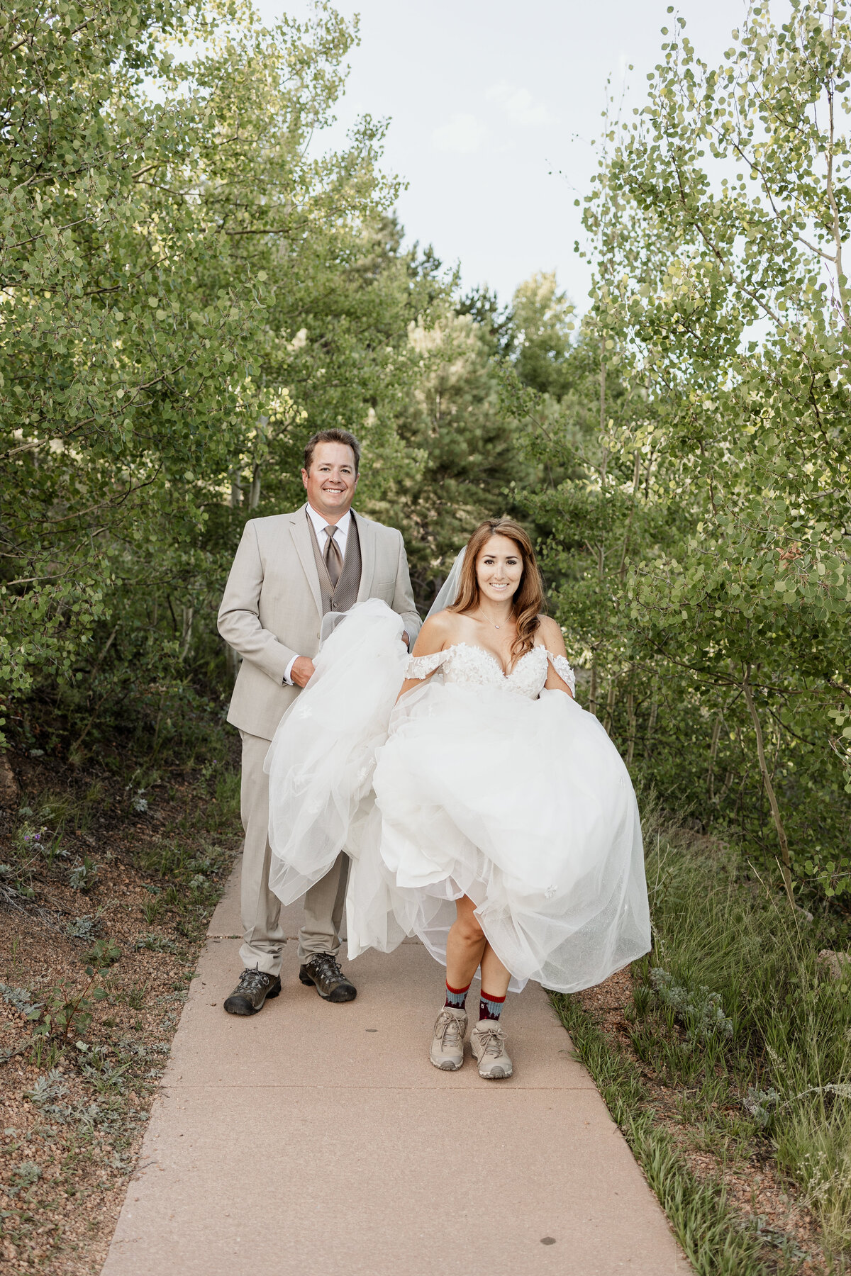 Pikes Peak Elopement Photographer - Jenn and Kyle