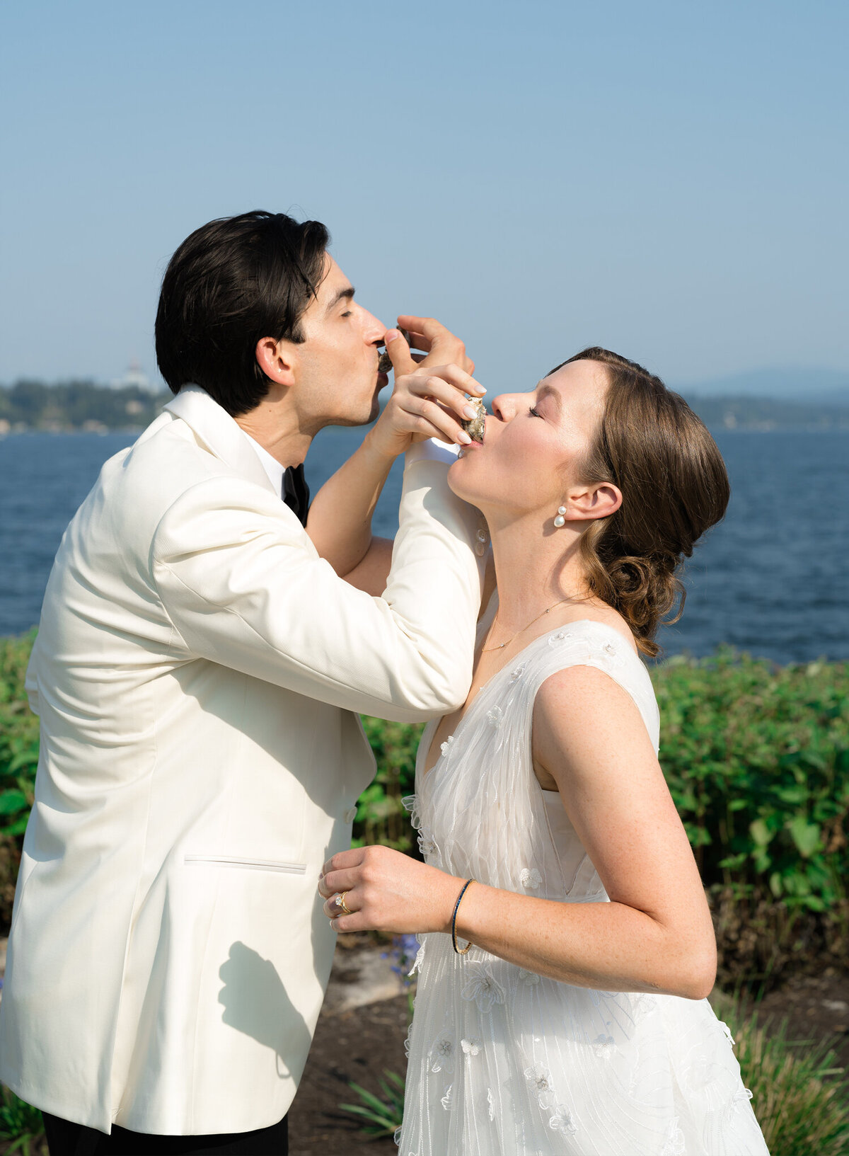 Seattle Tennis Club Wedding - Film Photography - H&G - 38