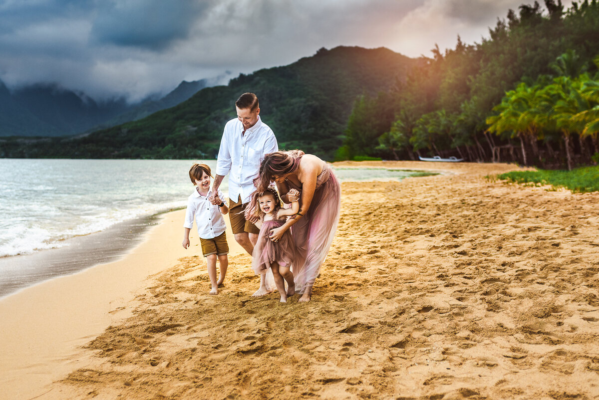GARRETTFAMILY_KUALOUABEACH_OAHUHAWAII-1