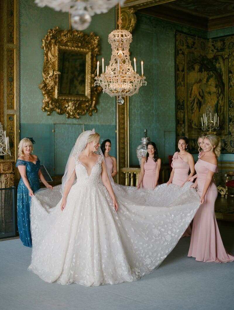 Fairytale Wedding in Paris Chateau Vaux le Vicomte -12