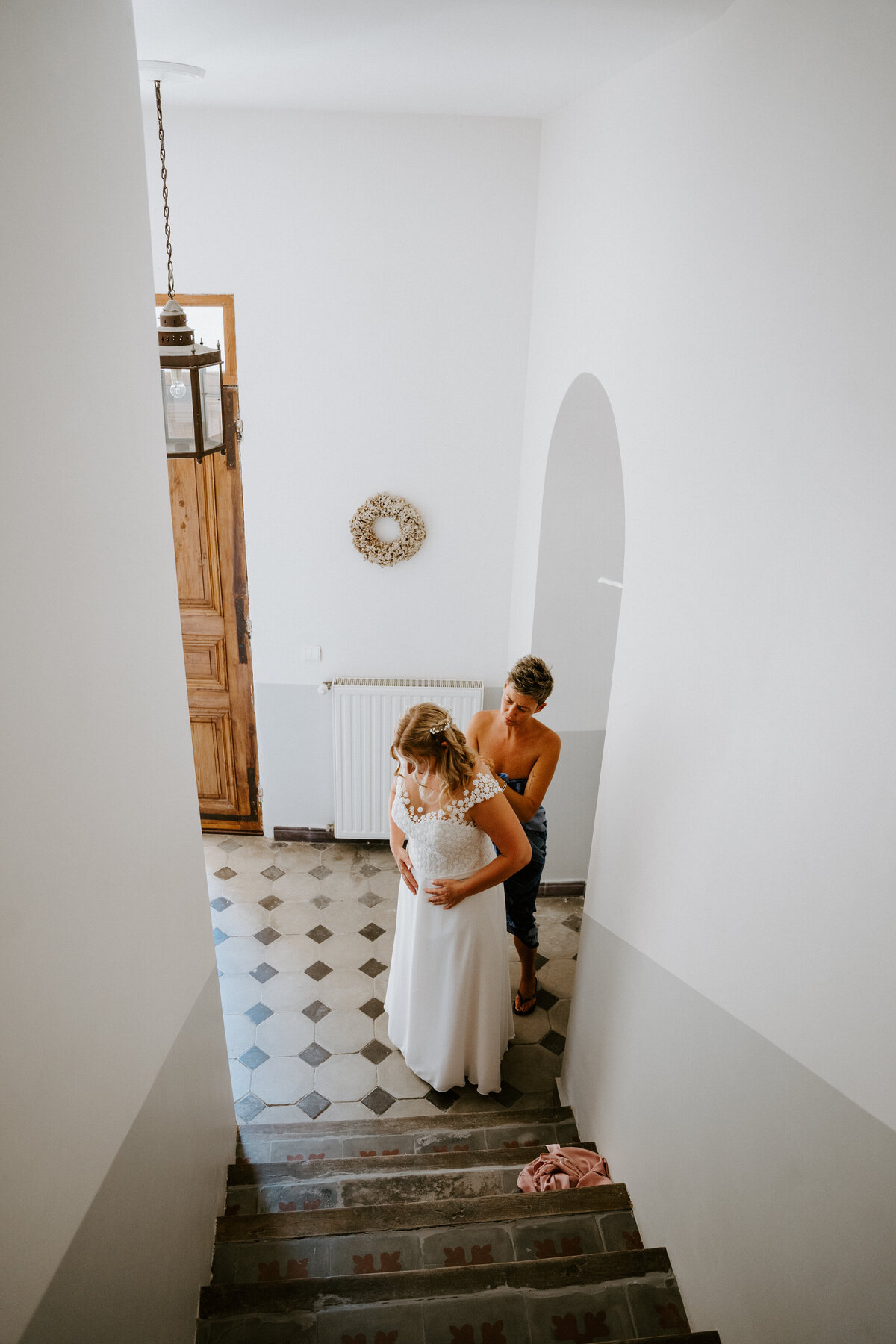 Avignon France  intimate wedding photographer