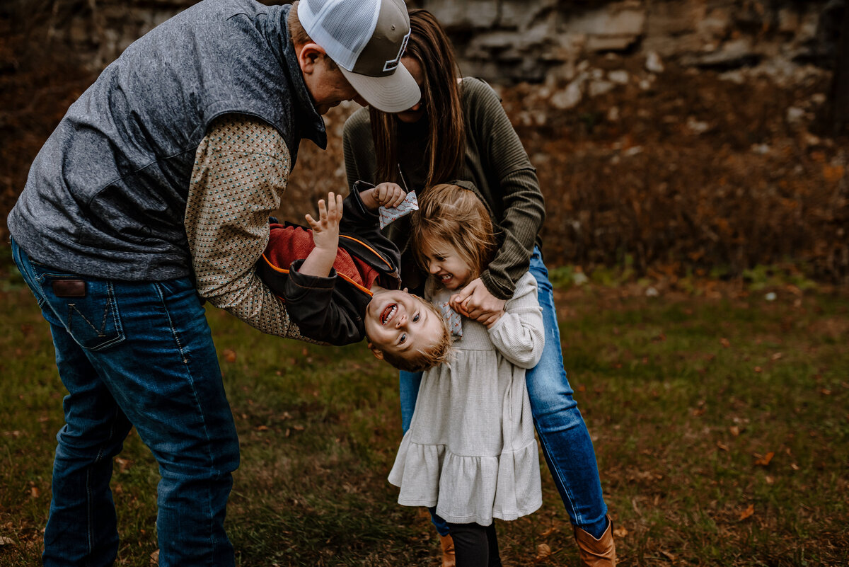ASHLEY+FAM-76