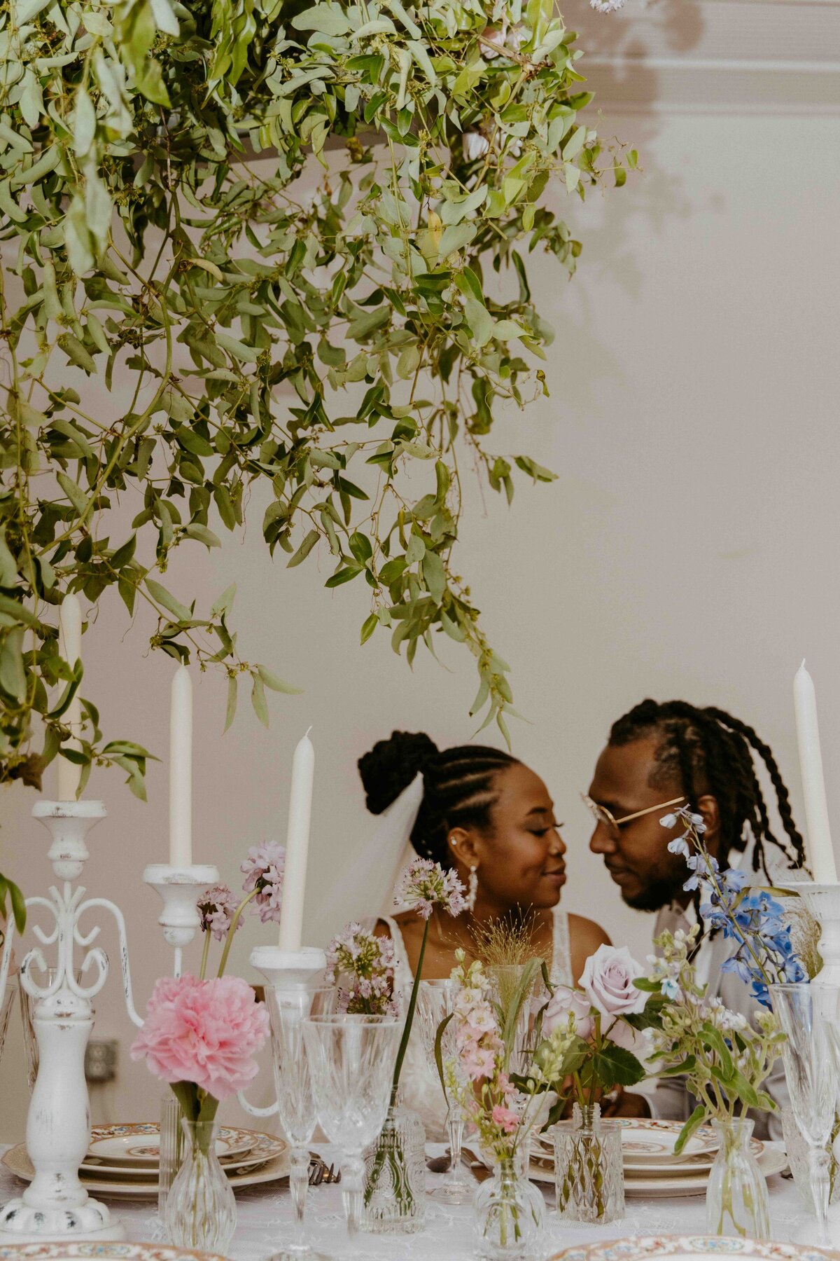 WHIMSICAL-GARDEN-WEDDING-SAVANNAH-BOTTLE-WORKS-BAREFOOT-ROYALTY-PHOTOGRAPHY192