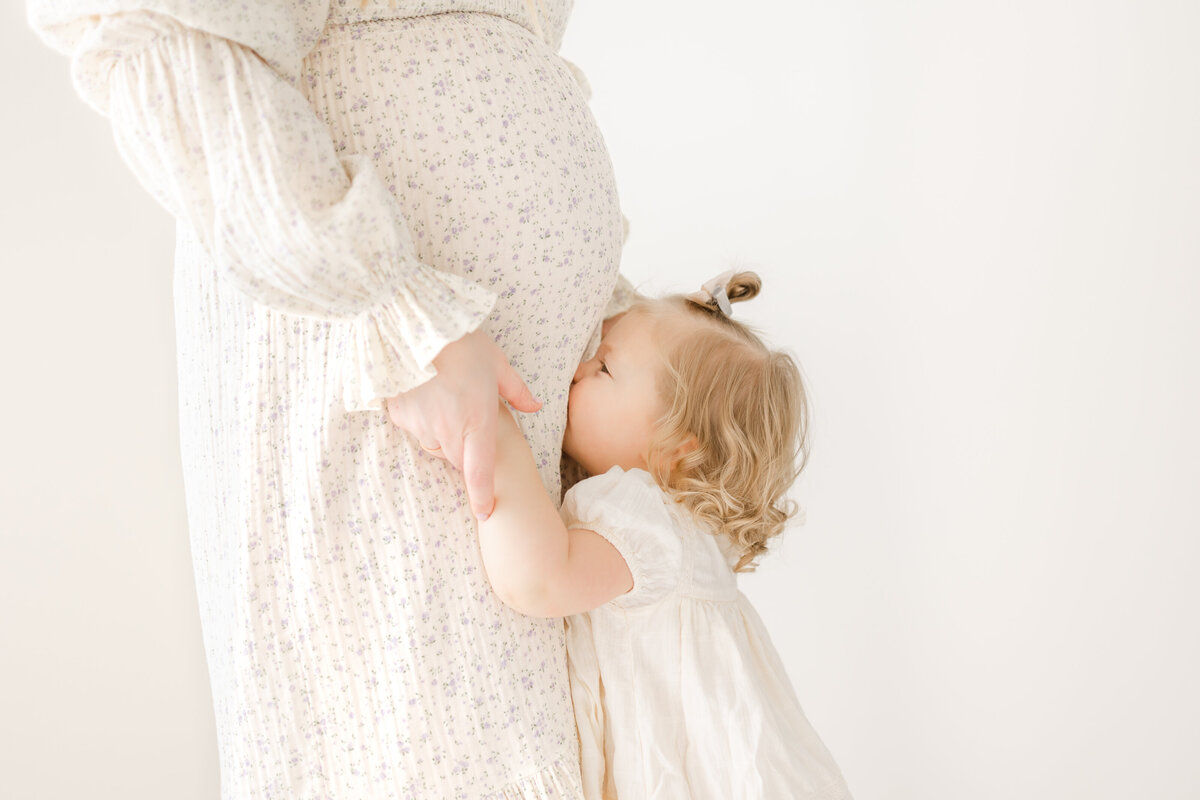 MATERNITY-8