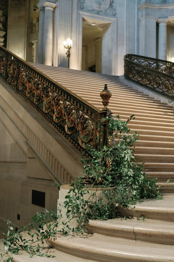 Lauren+Alex_sf_city_hall_047