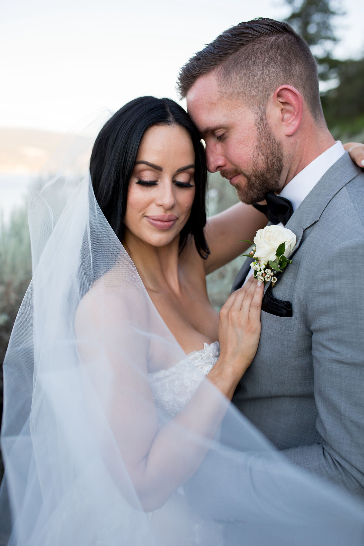 A perfect wedding plan makes a happy bride and groom.