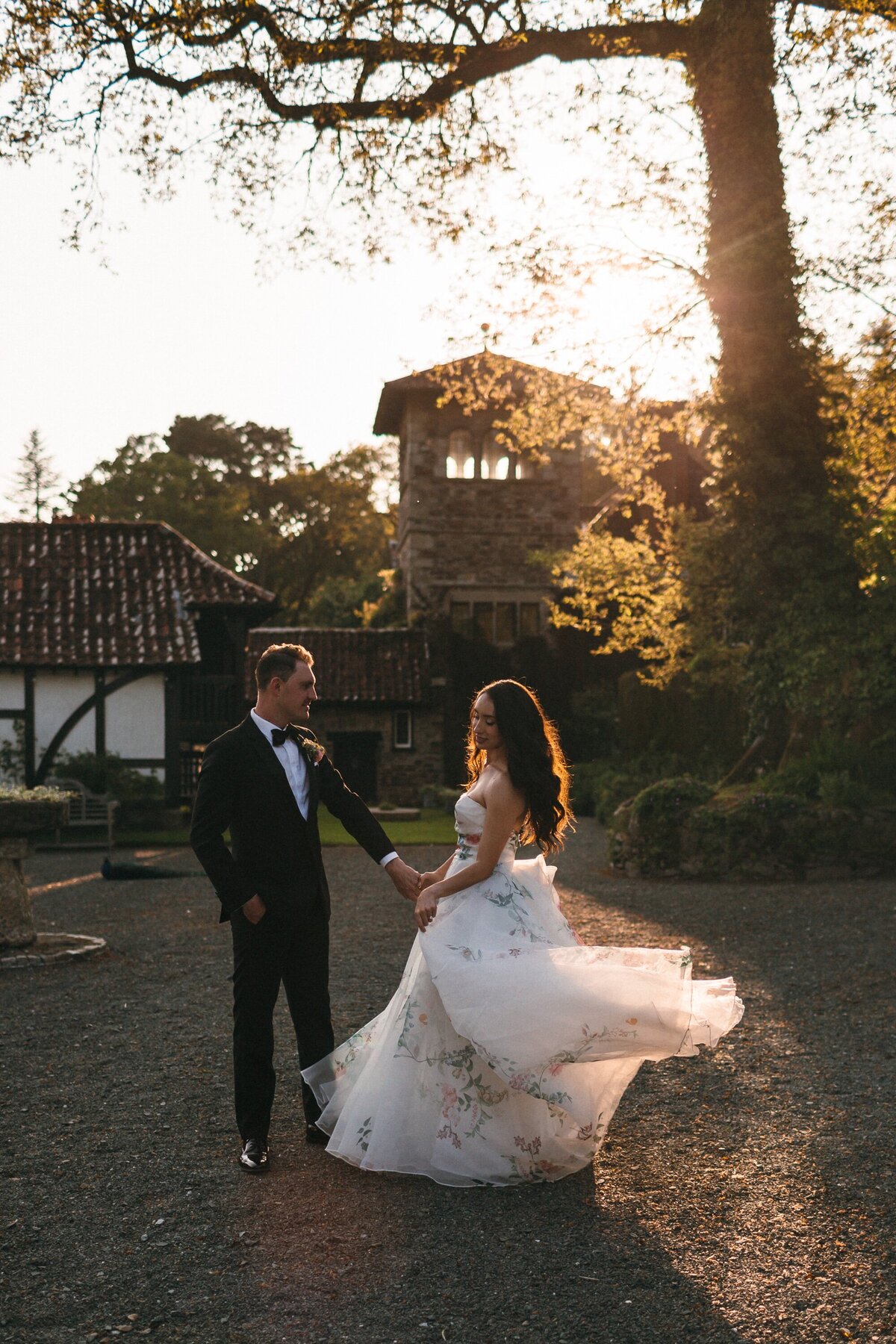 Intimate Destination wedding in Devon, UK_Ariel & Brett_Floral Summer wedding at Coombe Trenchard_077