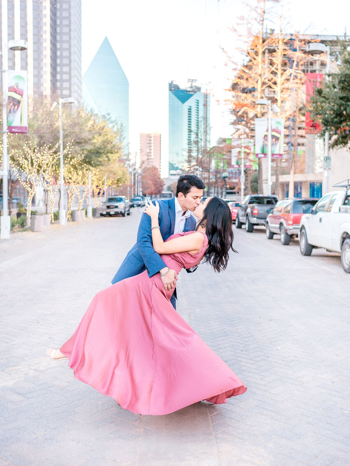 Josephine&MarkDallasArtDistrictTexasEngagement38