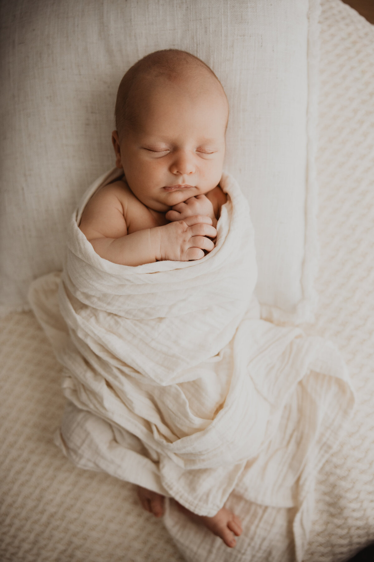lauren-gray-sydney-newborn-photographer-240208-0063