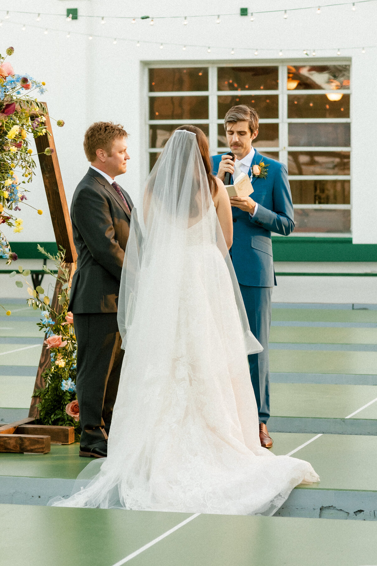 abby-weeden-photo-st-pete-shuffleboard-florida-weddings-chantilly-chic-celebrations-7