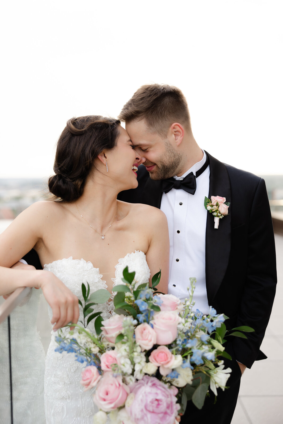 luxury hotel kansas city wedding -81
