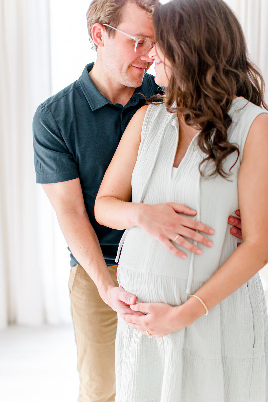 MaternitySession_RaleighNorthCarolinaPhotographer_JCranePhotography007