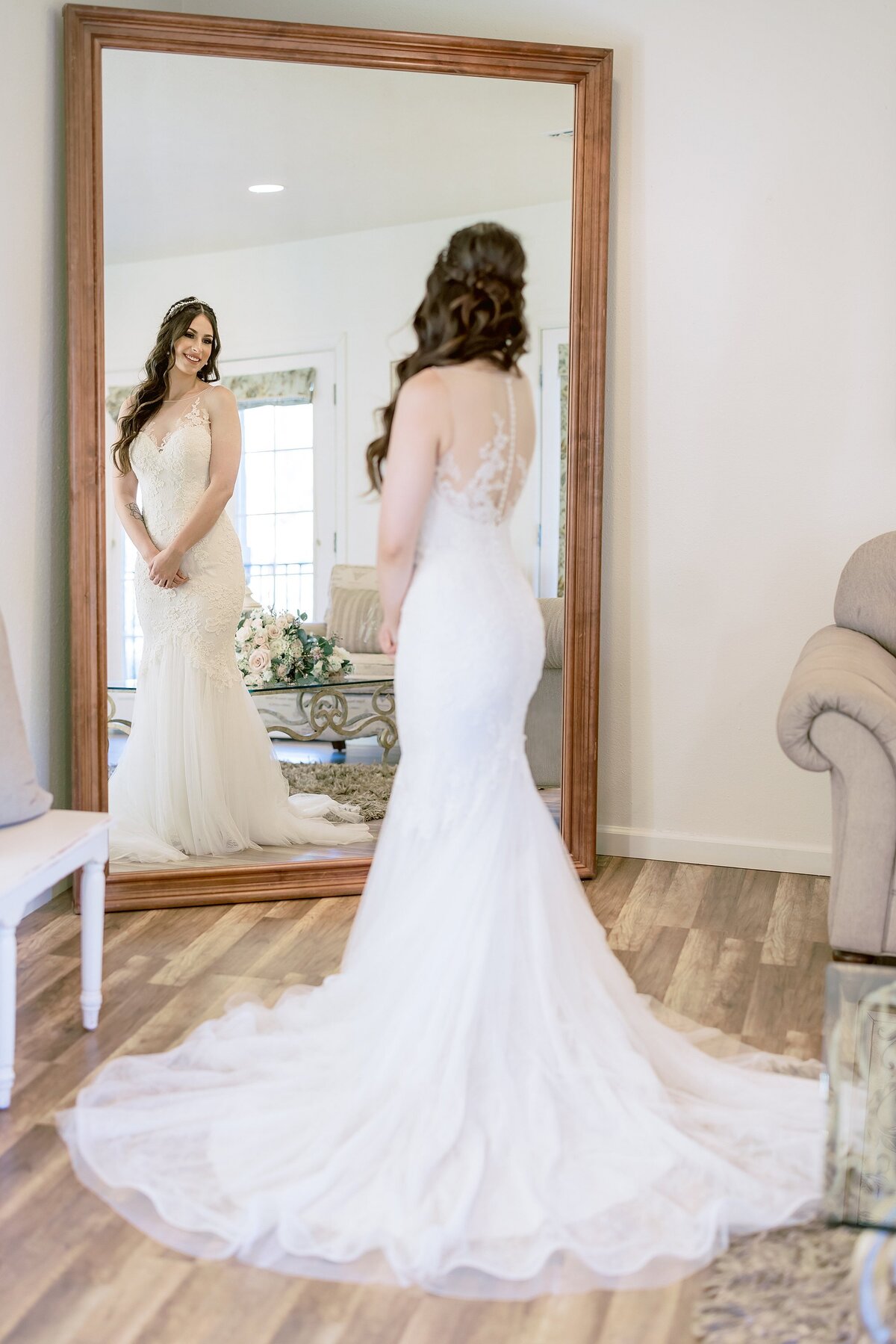 Windmill Winery Lake House Wedding (10)