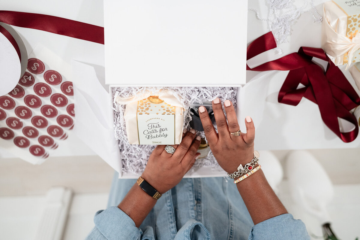 gifting-company-branding-session-jacksonville-florida