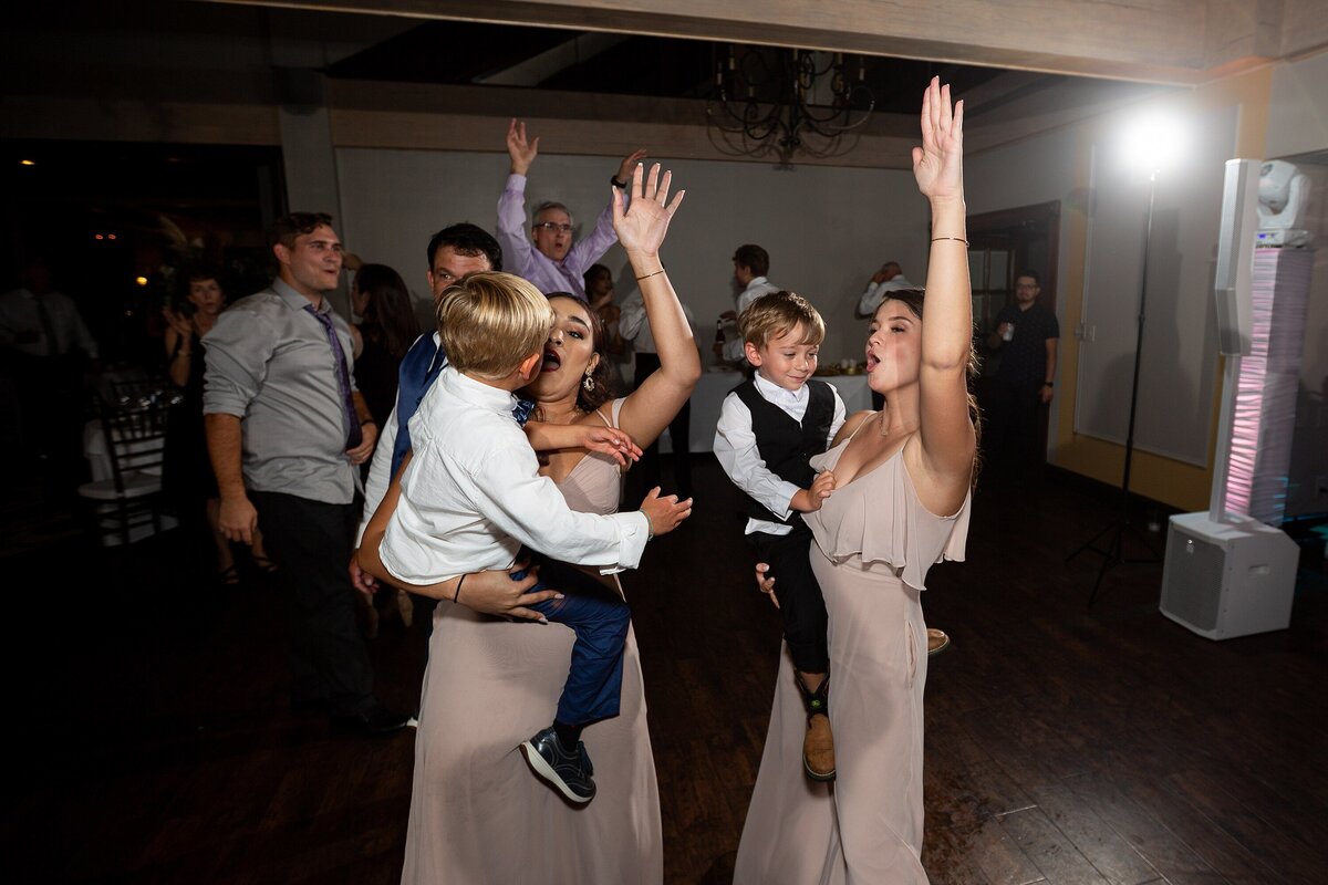 KatieTommy-CountryClubOfAVL-142
