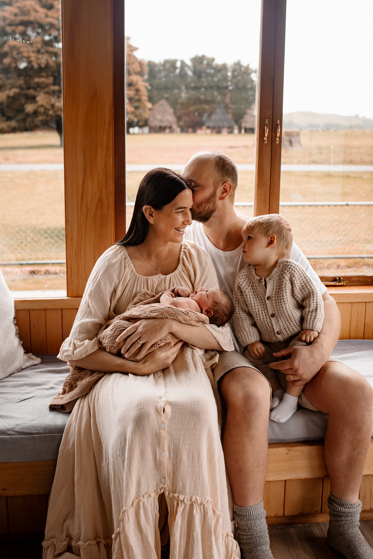 Photographers hawkes Bay Newborn Photoshoot maternity Pregnant in home natural unposed