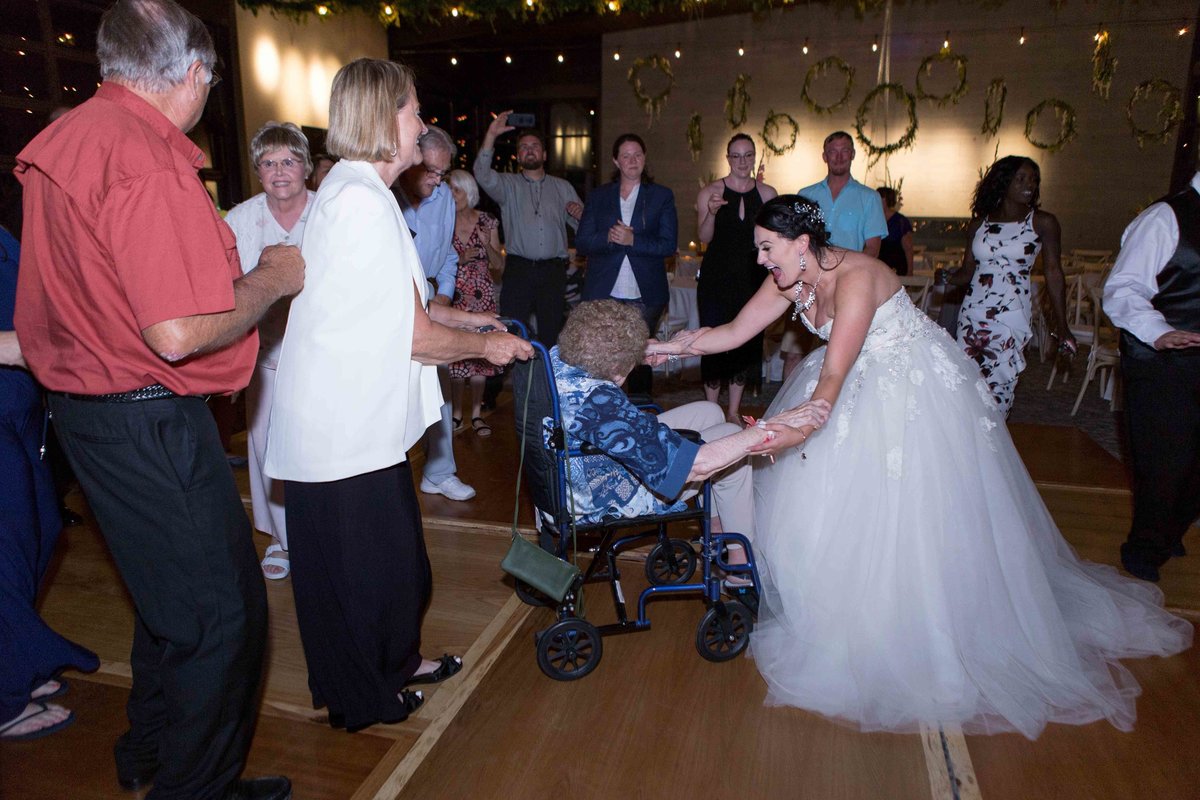 Amanda & Andrew Wedding -69