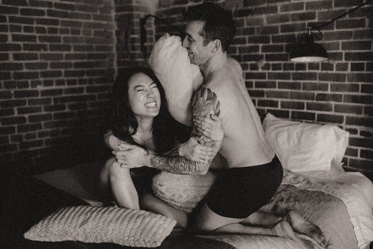 vancouver-gastown-couples-intimate-boudoir-photographer-lowres_1