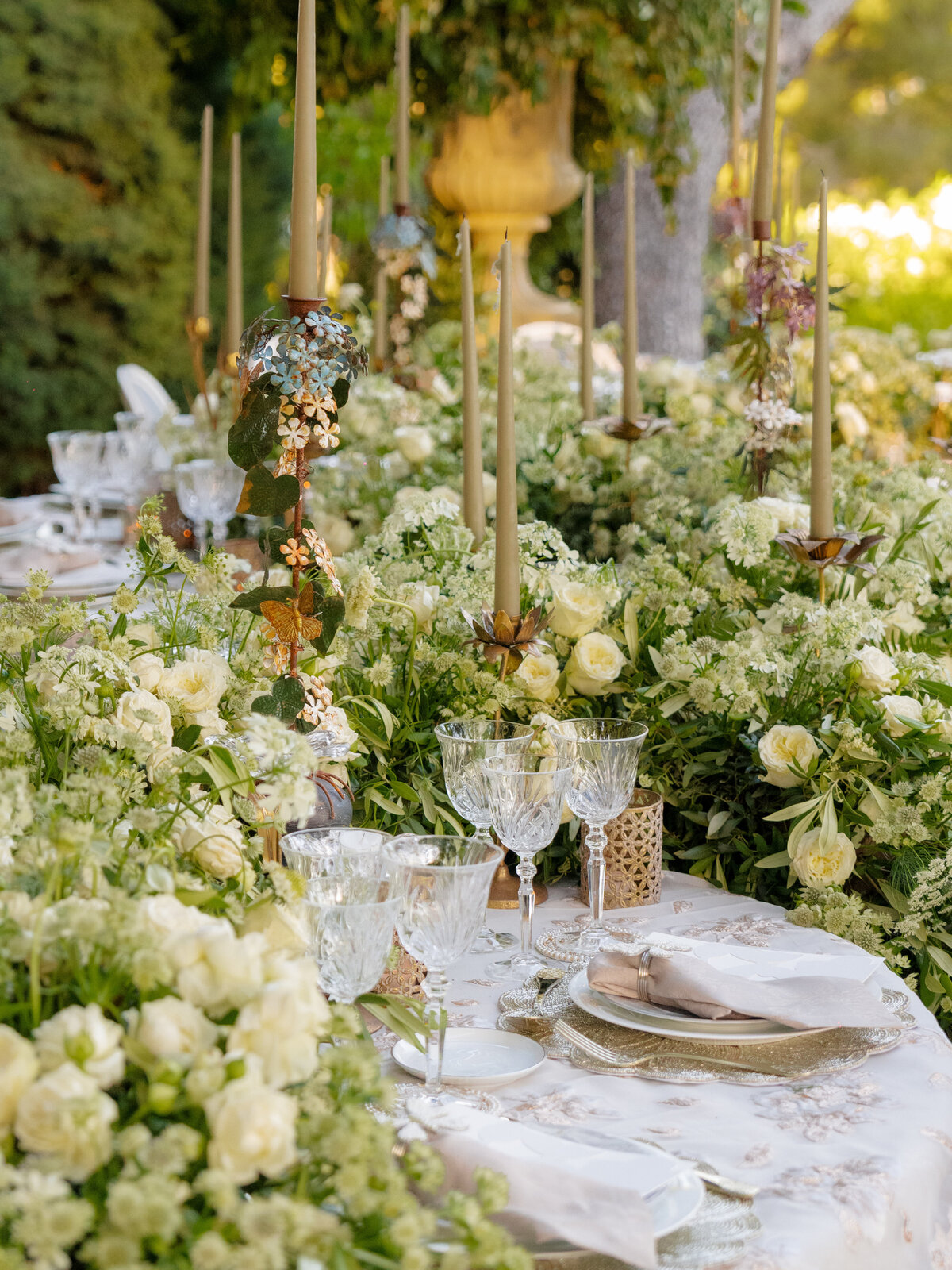 Tableware, elegant and chic decoration at le Grand Hôtel du Cap Ferrat, A Four Seasons Hotel