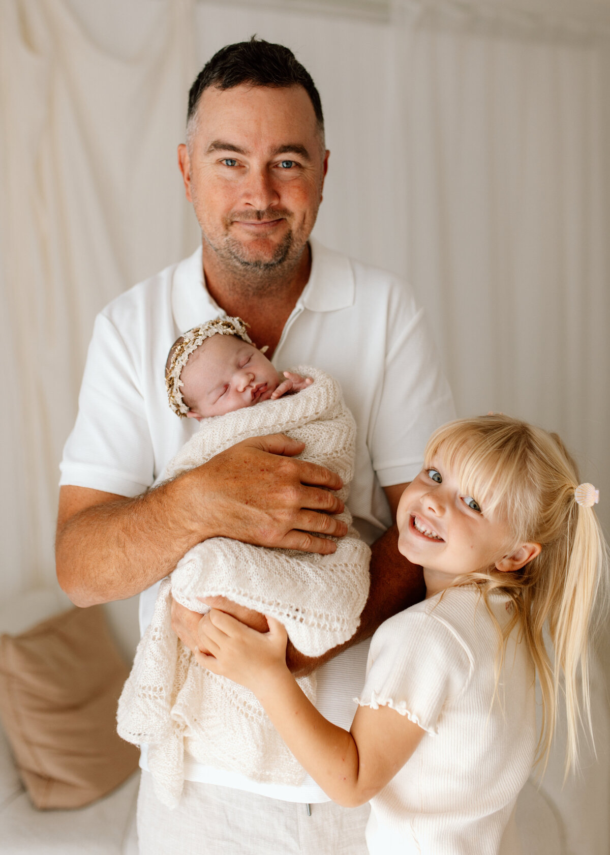 Perth newborn and sibling photoshoot-04