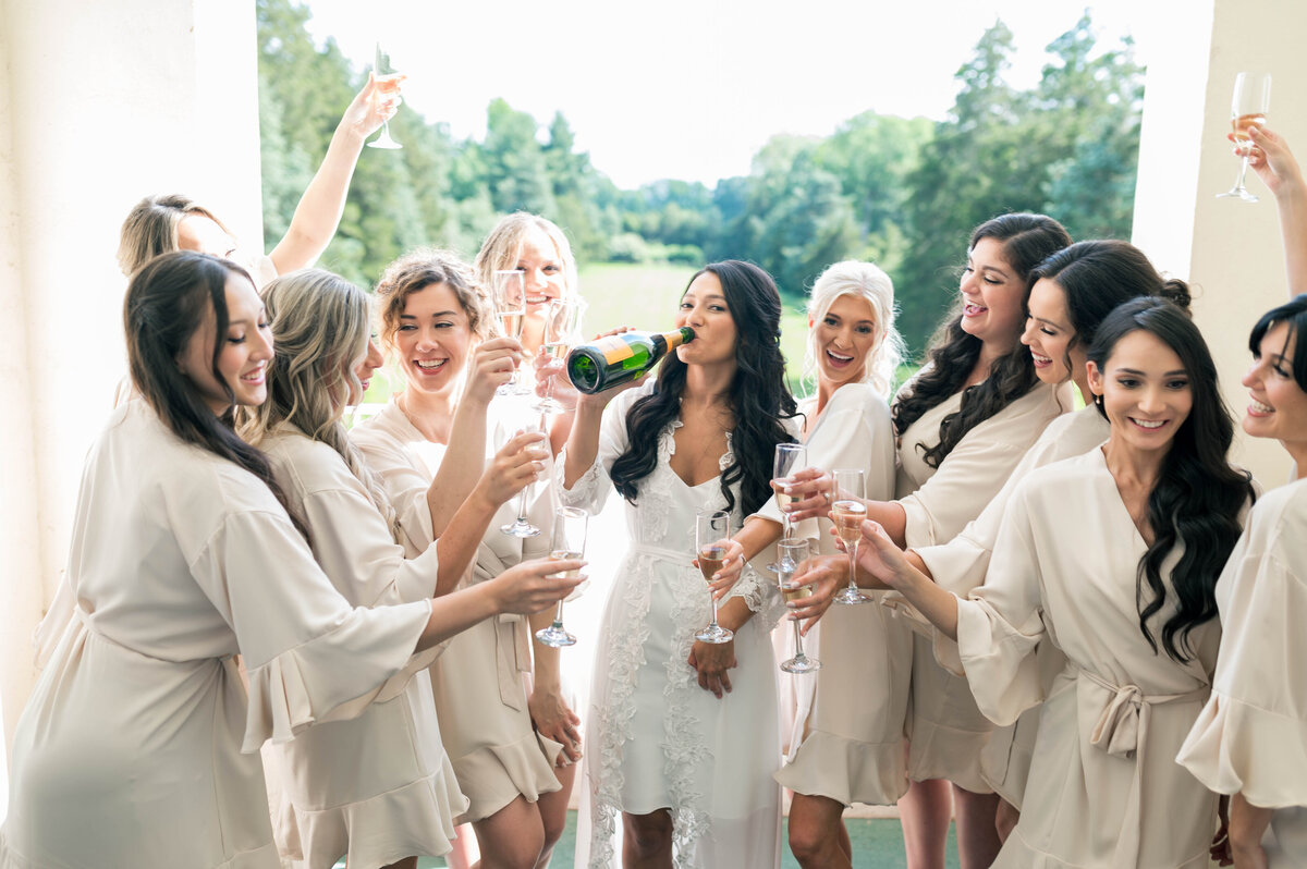 Vanessa + Chris Getting ready-45