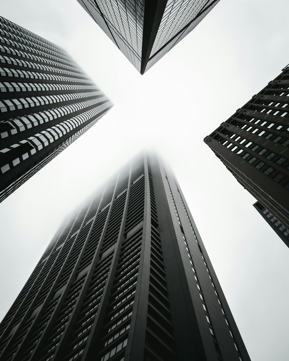 Black and white photo of a city