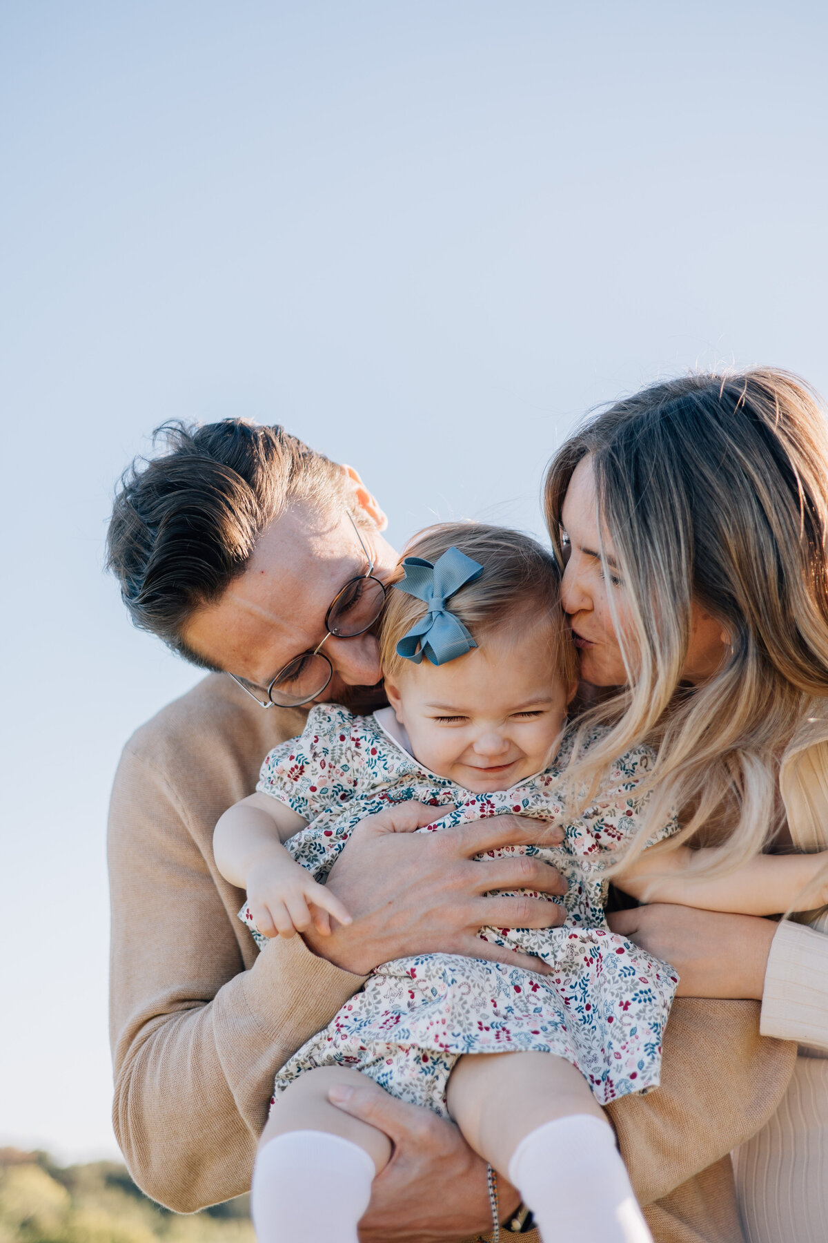 Fall family session located at White Rock Lake in Dallas, TX