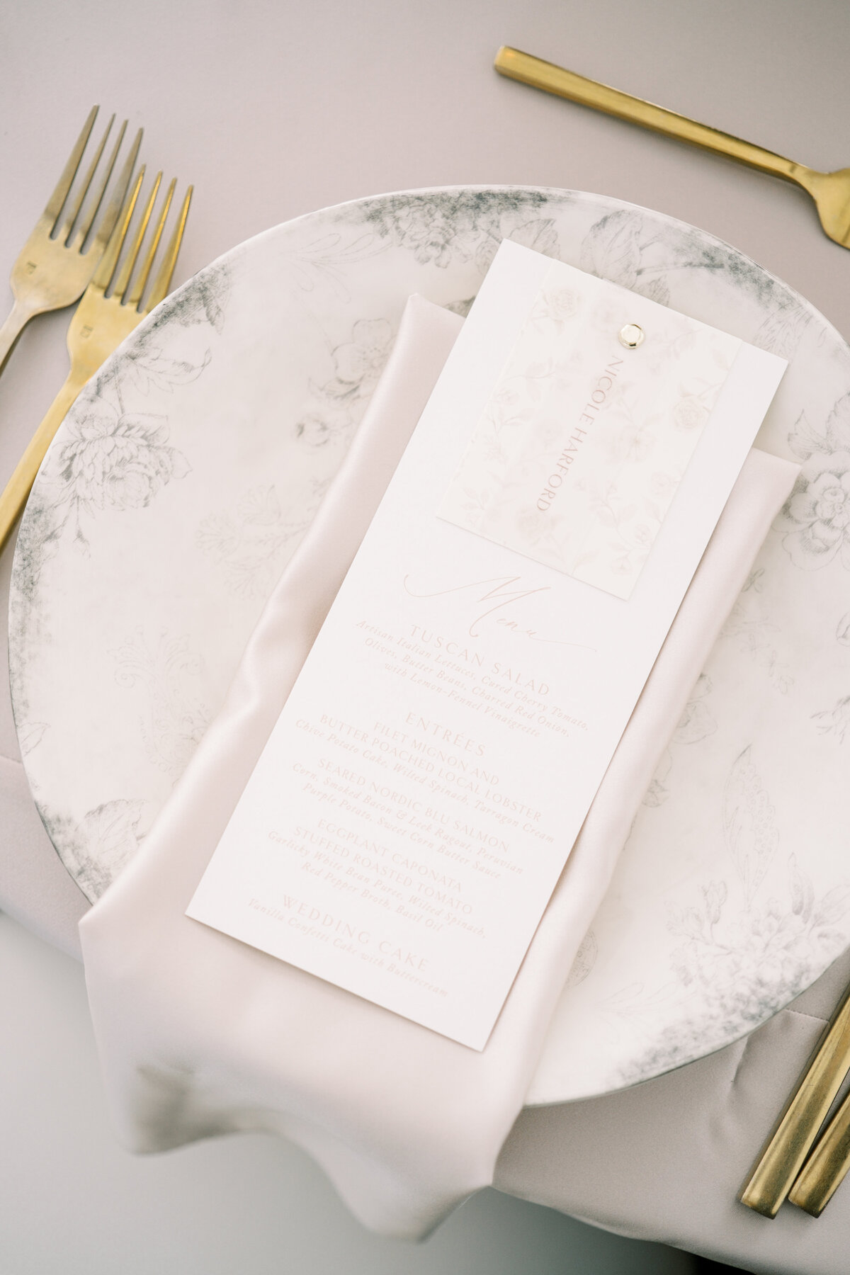 blush-wedding-menu-custom-placecard-romantic