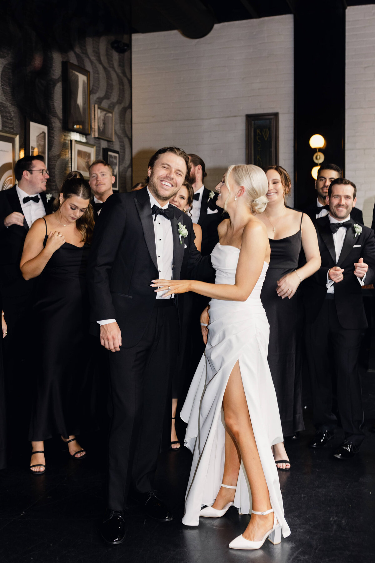 Alyssa_Flood_Photography_Sarah_Teddy_Wedding-277