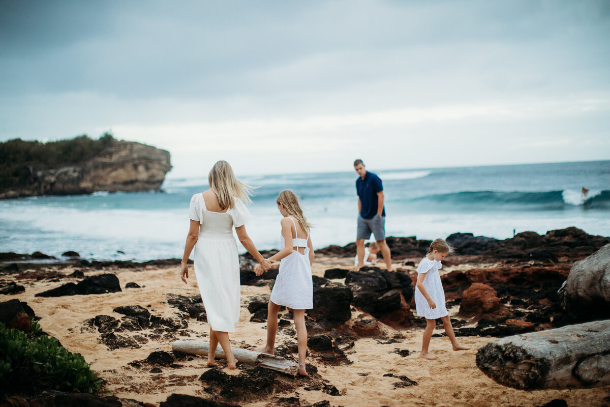 kauai-family-photographer-poipu-hyatt-sea-love-photography-95