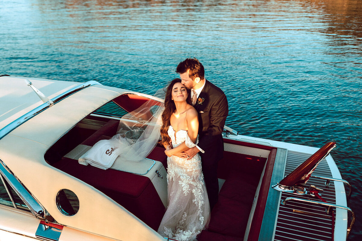 reTheBurrowWeddingPhotography-306