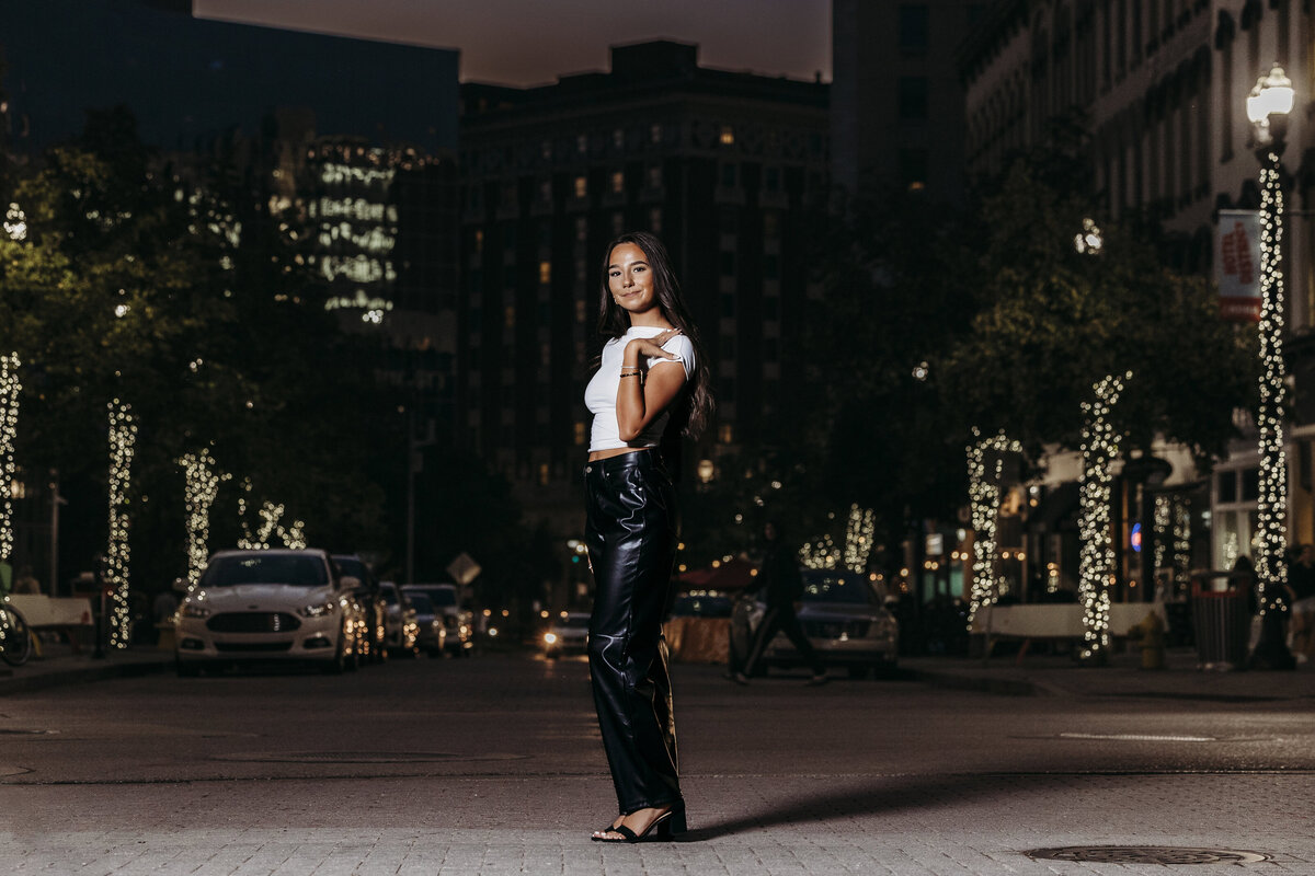 nighttime-downtown-grand-rapids-senior-session