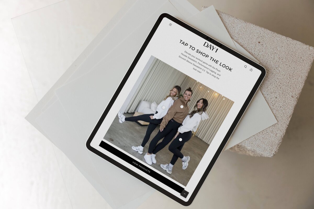 day1 fitness ipad mockup slideshow 2