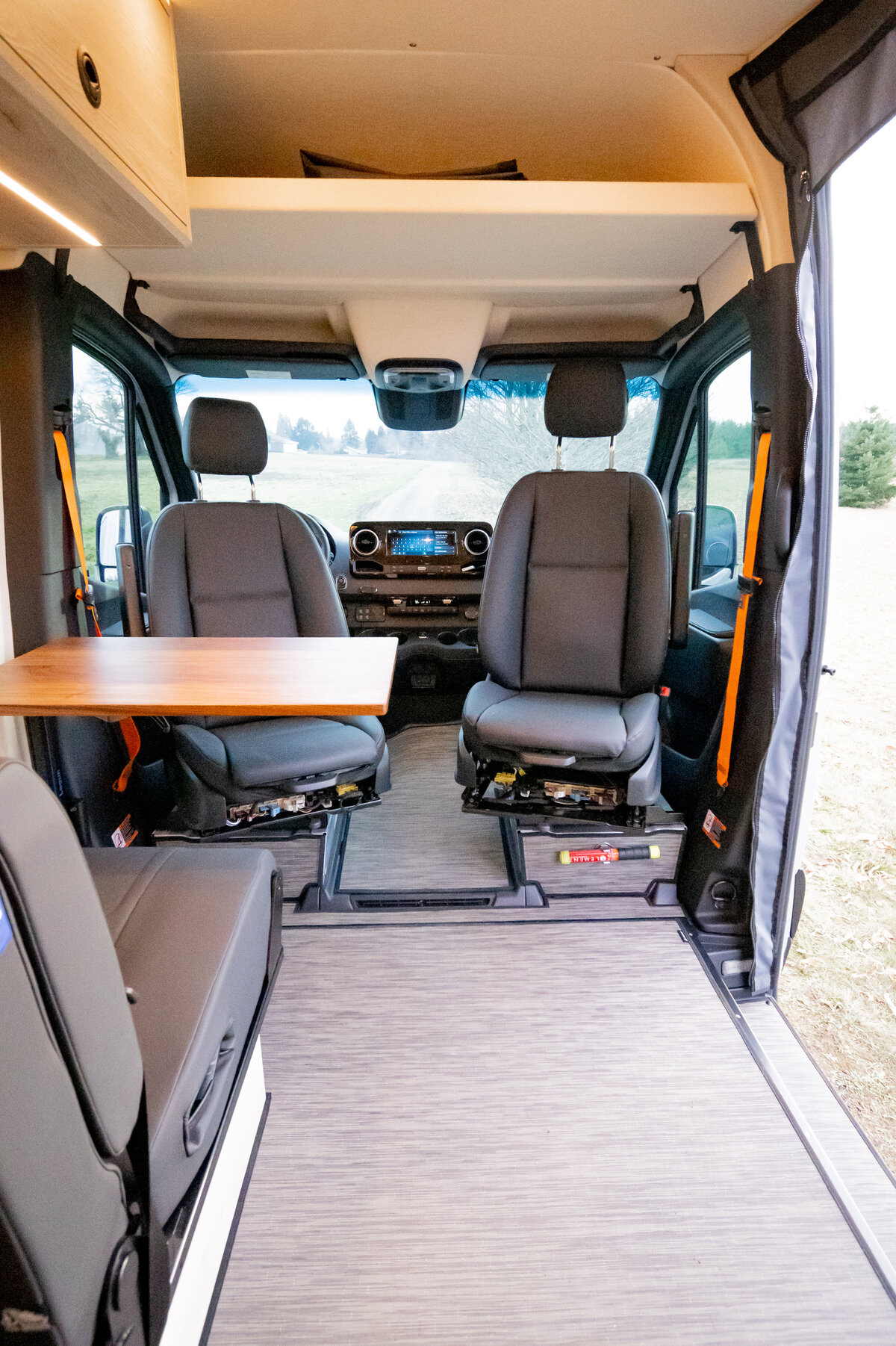 2_Silvy_111_BenchmarkVehicles9