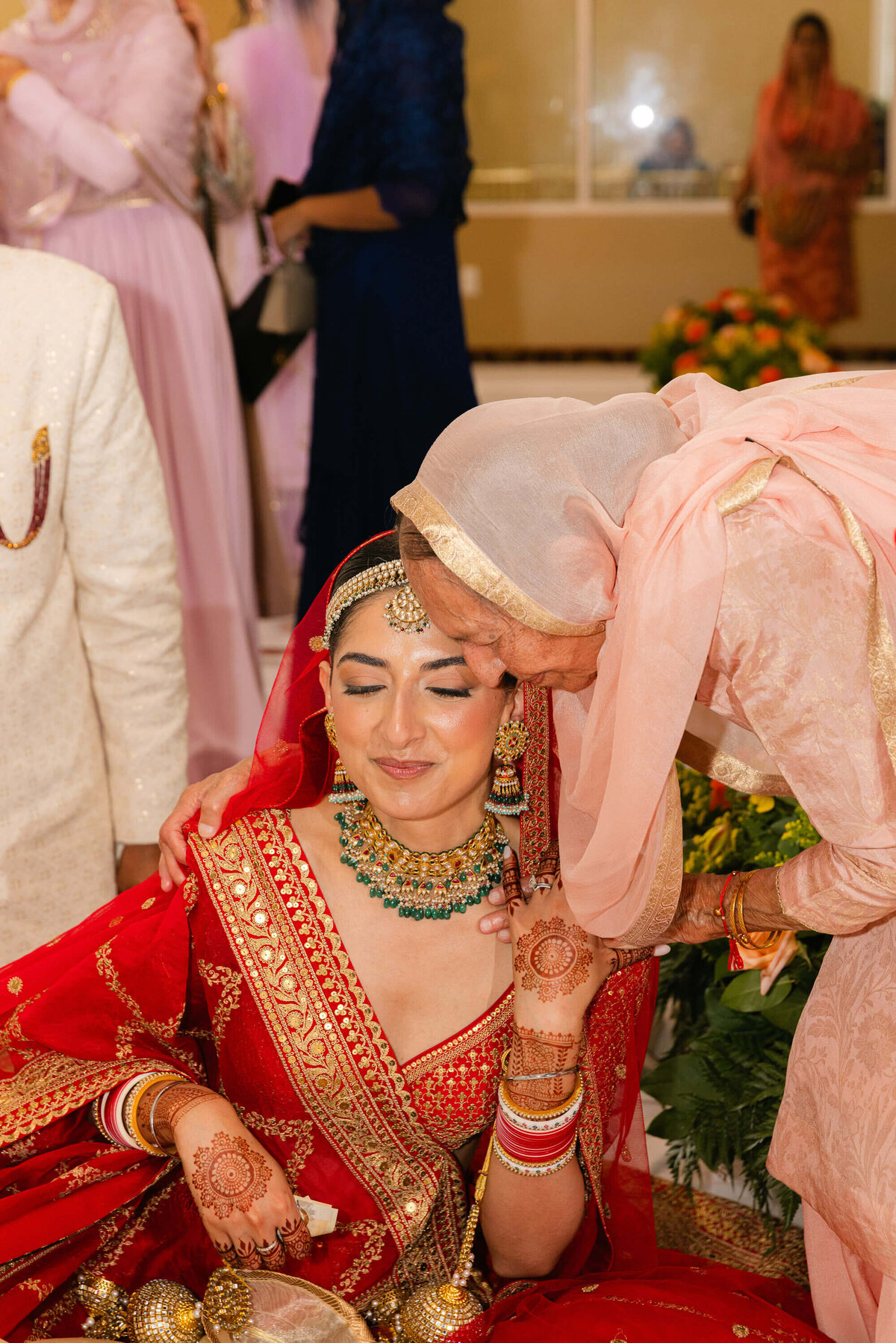 luxury-mehndi-metro-detroit